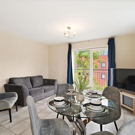 Peaceful 2Br Flat With Historic Bottle Kilns View & Free Parking Located Near City Centre Stoke-on-Trent Εξωτερικό φωτογραφία