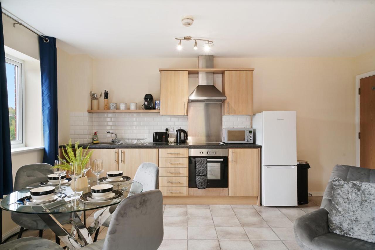Peaceful 2Br Flat With Historic Bottle Kilns View & Free Parking Located Near City Centre Stoke-on-Trent Εξωτερικό φωτογραφία
